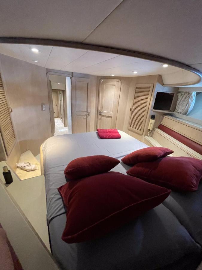 סנט אדריה דה בסוס Hotel Yacht Sotavento מראה חיצוני תמונה