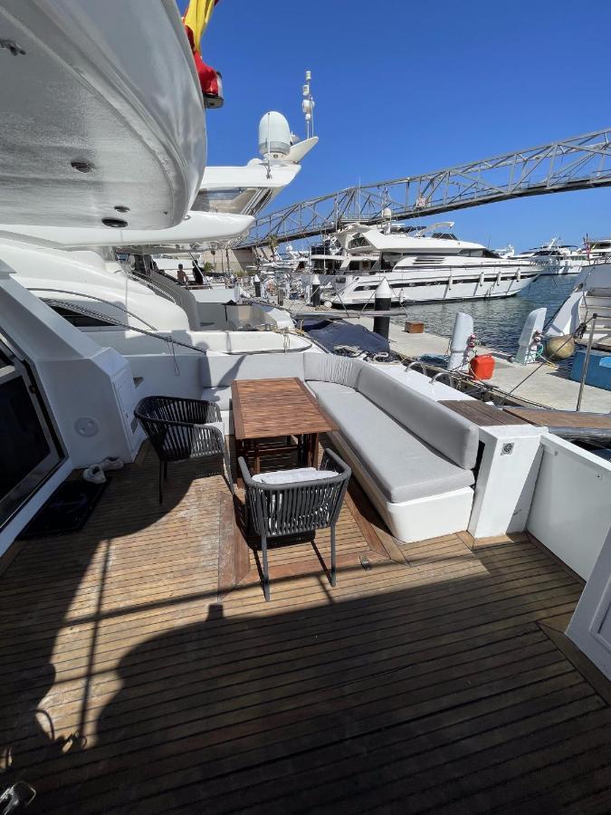 סנט אדריה דה בסוס Hotel Yacht Sotavento מראה חיצוני תמונה